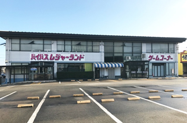 バイパスレジャーランドの地下道は、金沢で女装子、男の娘、ニューハーフと出会いがあるスポット