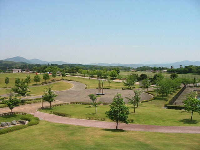 西鞍の丘総合運動公園は福岡で女装子、男の娘、ニューハーフと出会いのあるスポット