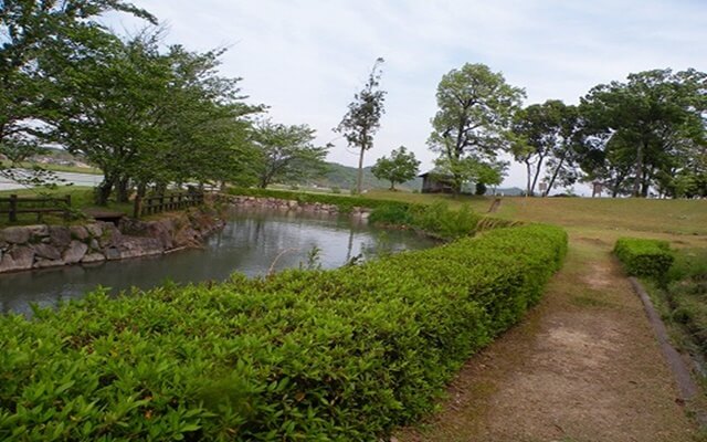 雪野山歴史公園は滋賀で女装子、男の娘、ニューハーフと出会いがあるスポット