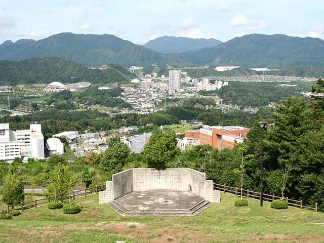西風新都東公園は広島で女装子、男の娘、ニューハーフと出会いのあるスポット