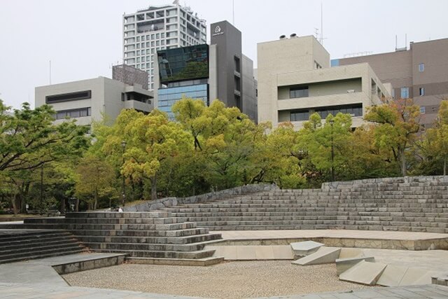 高松中央公園は香川で女装子、男の娘、ニューハーフと出会いがあるスポット